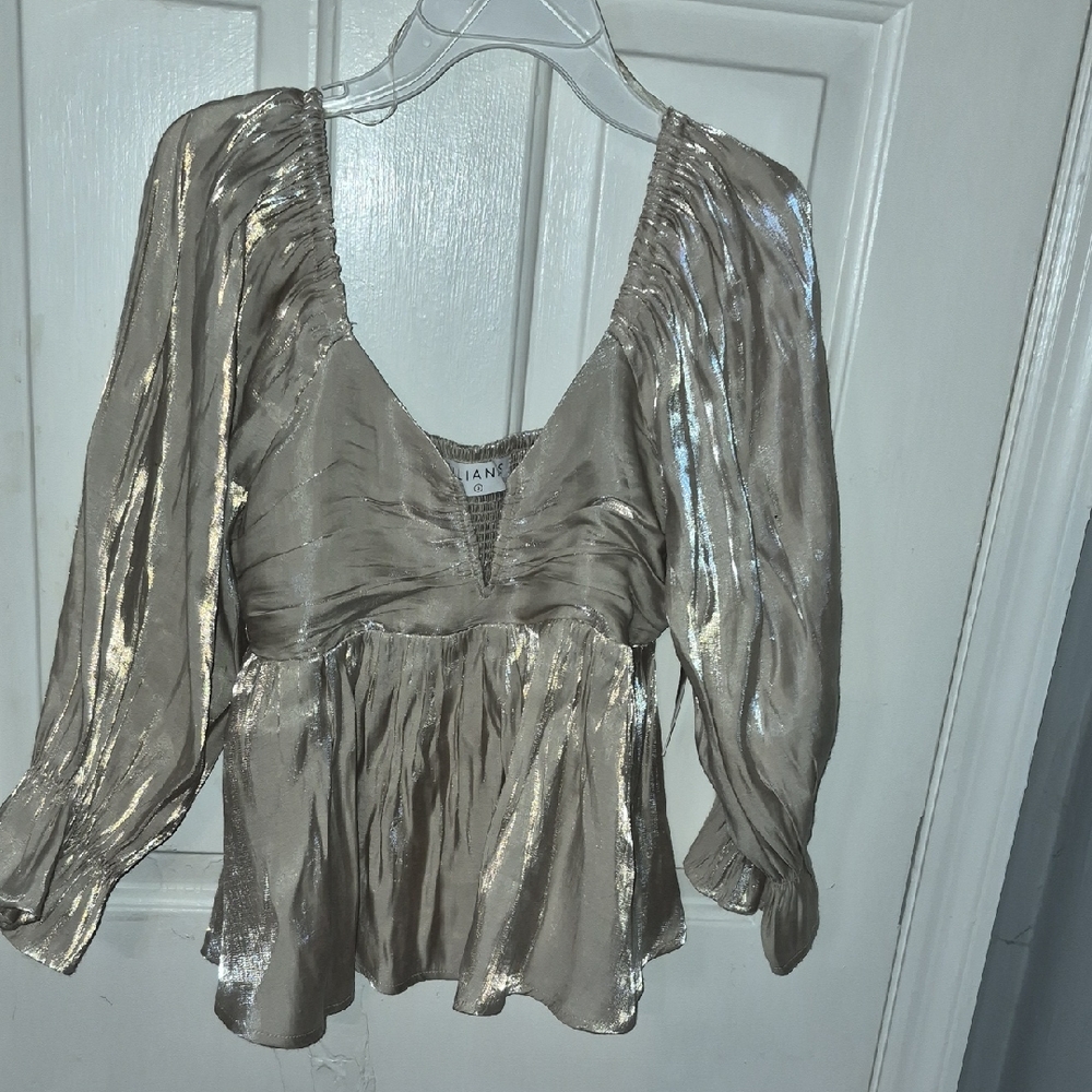 Juliana's Boutique Sweetheart Neckline Metallic Blouse